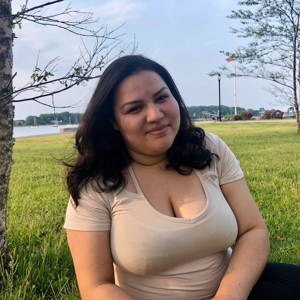 Meet your Posher, Ana